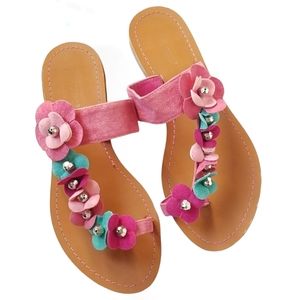 BAMBOO Thong Faux Suede Sandals with Flowers Size 7